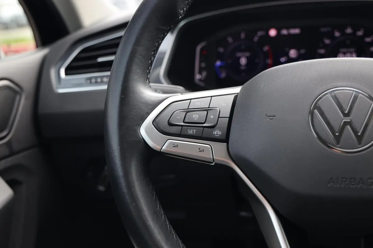 1.5 TSI Life Business|Navi|ACC|Virtual|Apple carplay/android auto|