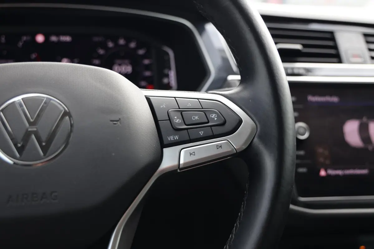 1.5 TSI Life Business|Navi|ACC|Virtual|Apple carplay/android auto|