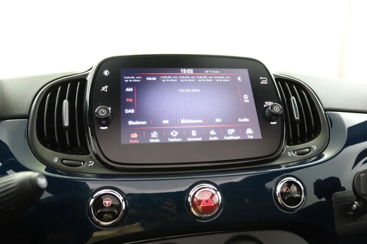 1.0 Hybrid Dolcevita Cabrio*CRUISE*A/C*TEL*LED*PDC