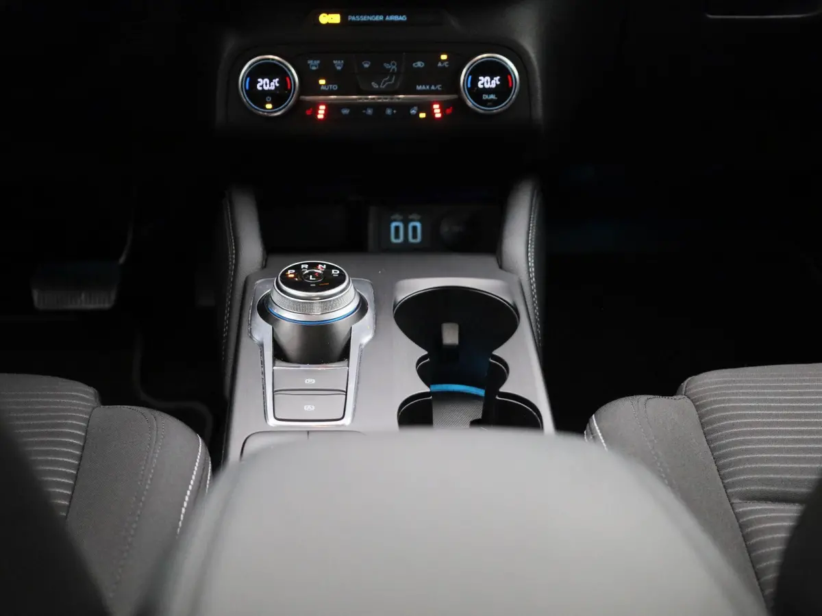 1.0 EcoBoost Titanium X Business Automaat