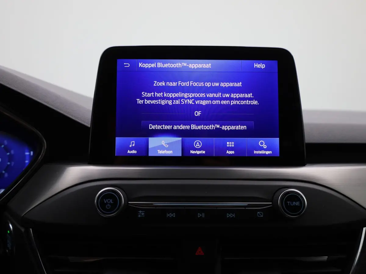 1.0 EcoBoost Titanium X Business Automaat