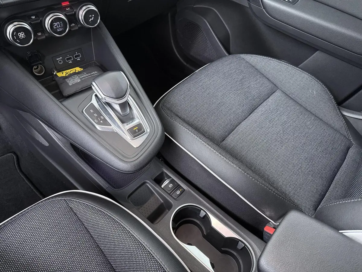 E-Tech Plug-in Hybrid 160 Intens | Stoel- & Stuurverw. | Groot Navi |