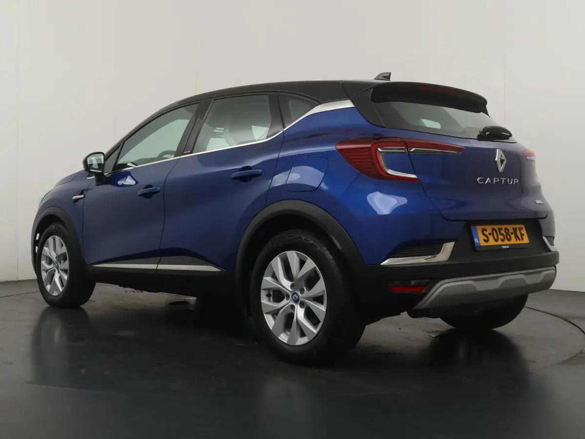 E-Tech Plug-in Hybrid 160 Intens | Stoel- & Stuurverw. | Groot Navi |