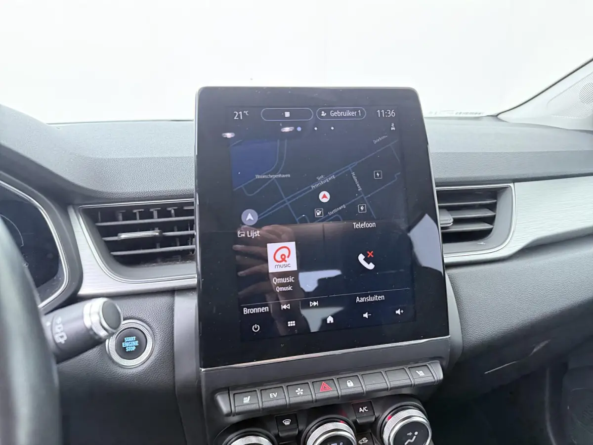 E-Tech Plug-in Hybrid 160 Intens | Stoel- & Stuurverw. | Groot Navi |