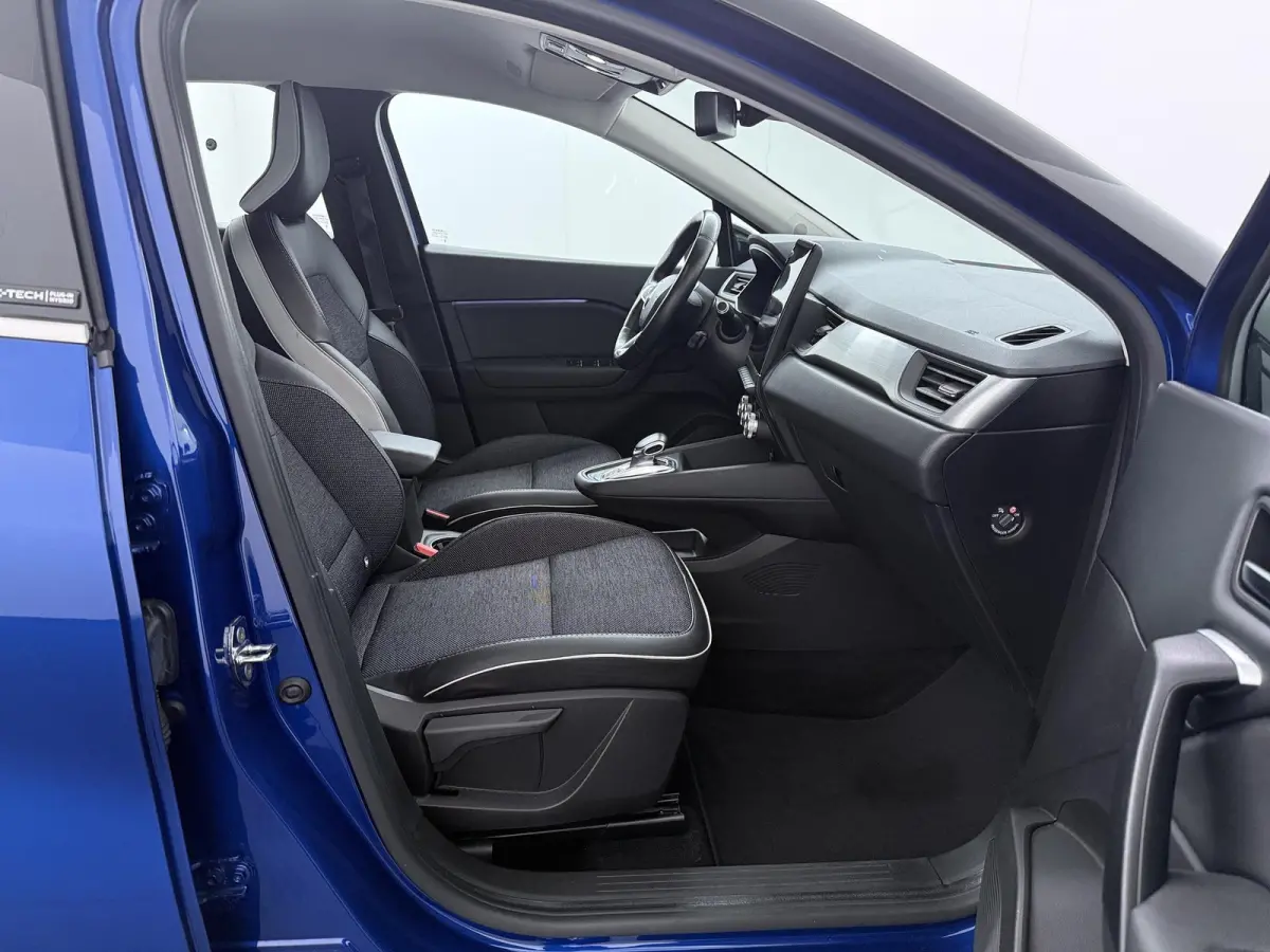 E-Tech Plug-in Hybrid 160 Intens | Stoel- & Stuurverw. | Groot Navi |