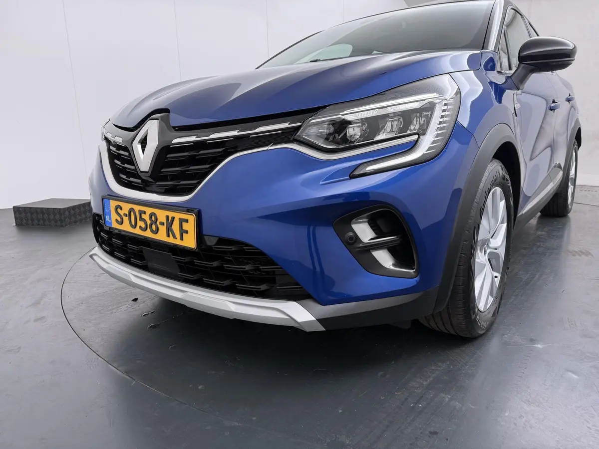 E-Tech Plug-in Hybrid 160 Intens | Stoel- & Stuurverw. | Groot Navi |