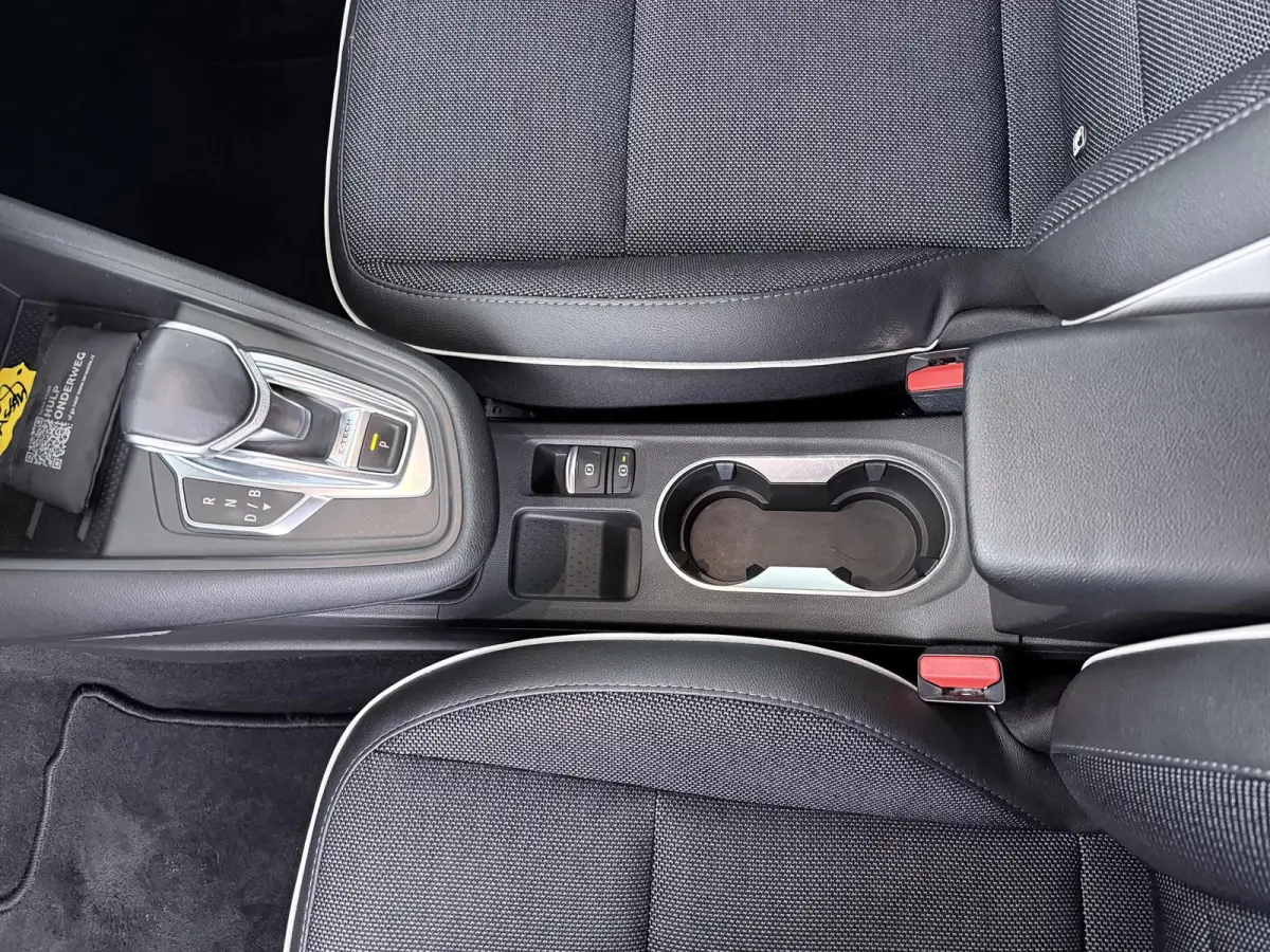 E-Tech Plug-in Hybrid 160 Intens | Stoel- & Stuurverw. | Groot Navi |