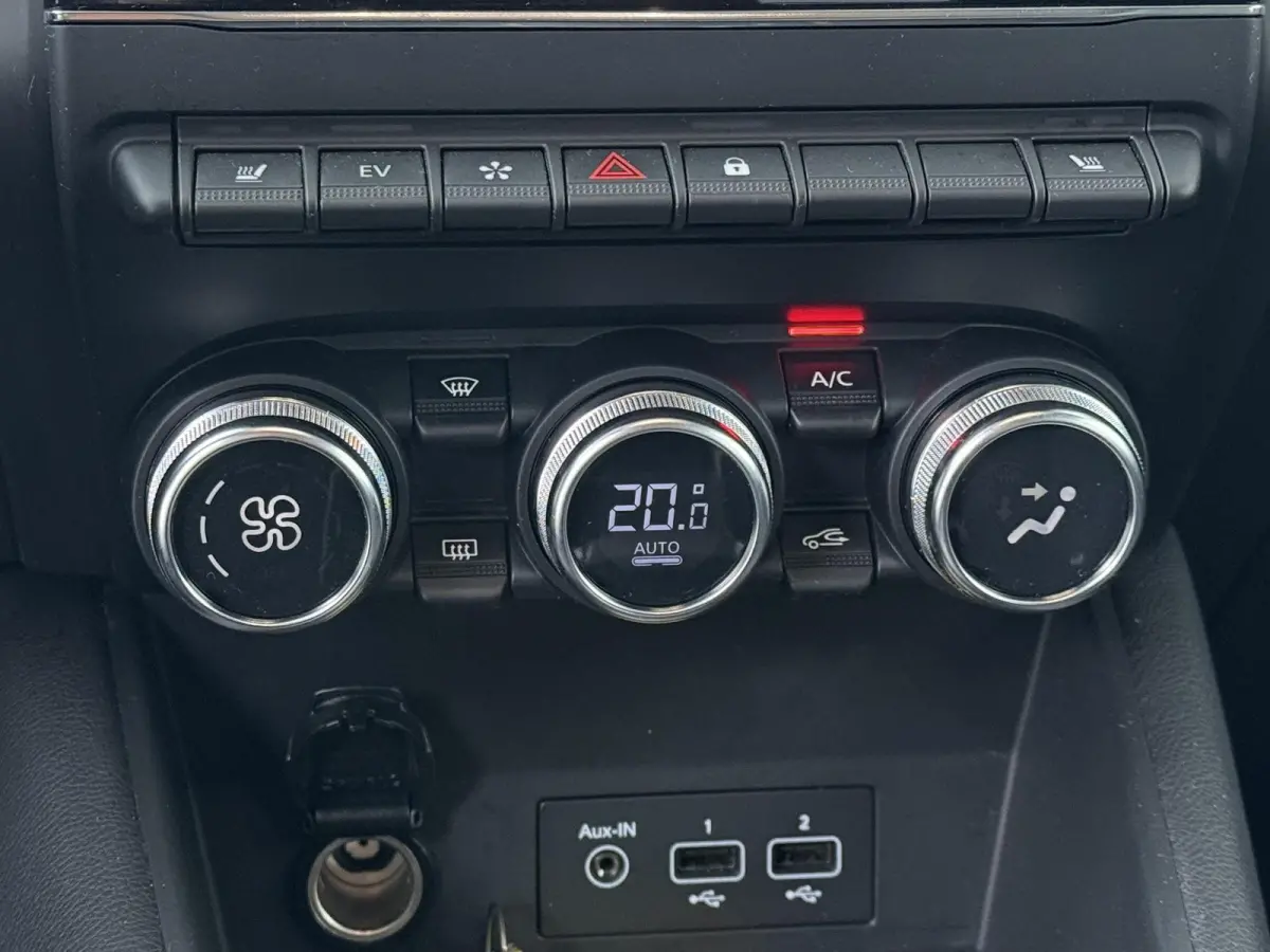 E-Tech Plug-in Hybrid 160 Intens | Stoel- & Stuurverw. | Groot Navi |