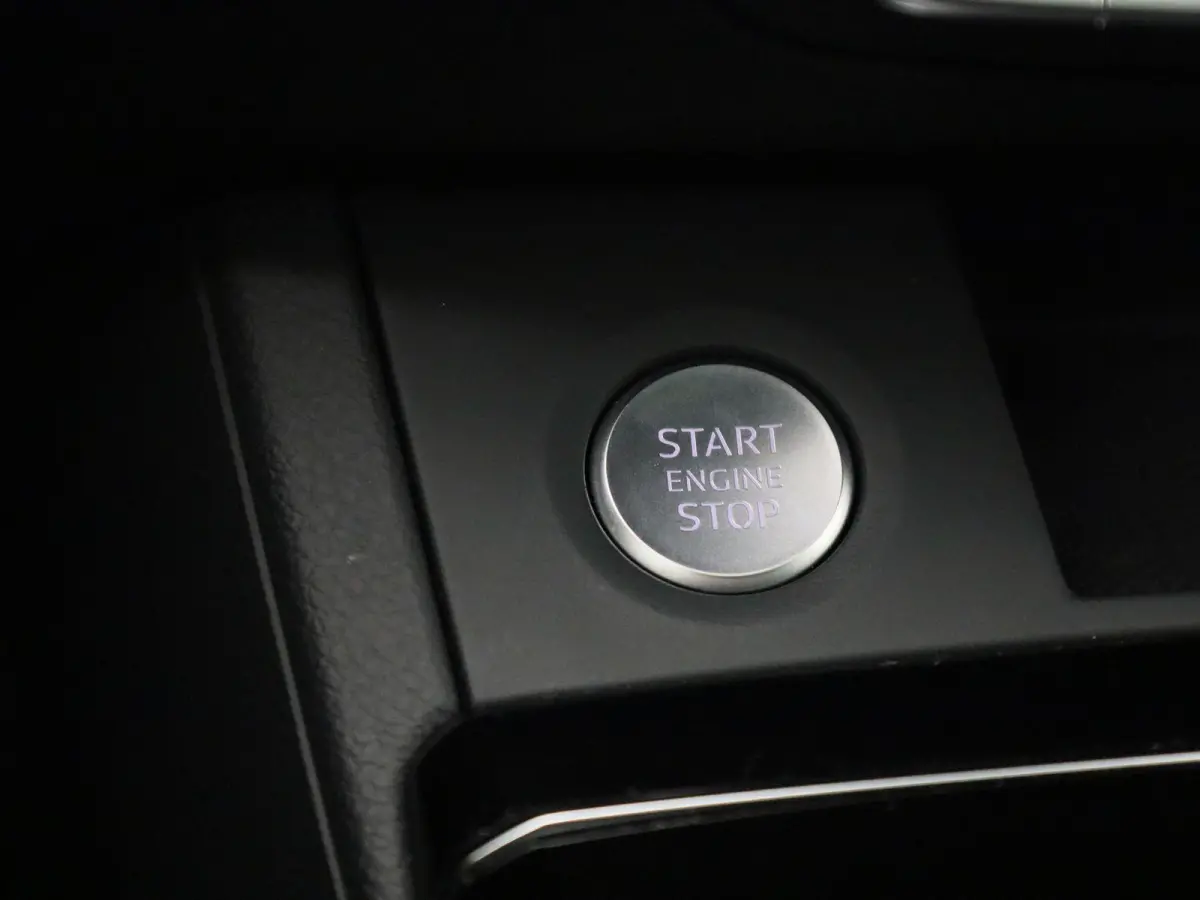 55 TFSI e S edition Competition 367 PK | S-line | Automaat | Panoramadak | 360 Camera | Bang & Olufsen Premium | Climate Control | Trekhaak | Adaptive Cruise Control |