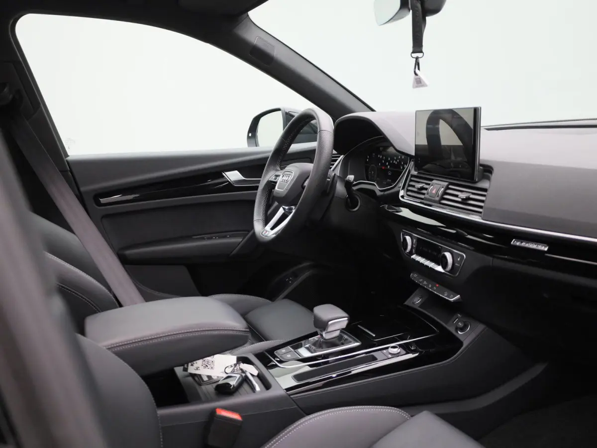 55 TFSI e S edition Competition 367 PK | S-line | Automaat | Panoramadak | 360 Camera | Bang & Olufsen Premium | Climate Control | Trekhaak | Adaptive Cruise Control |