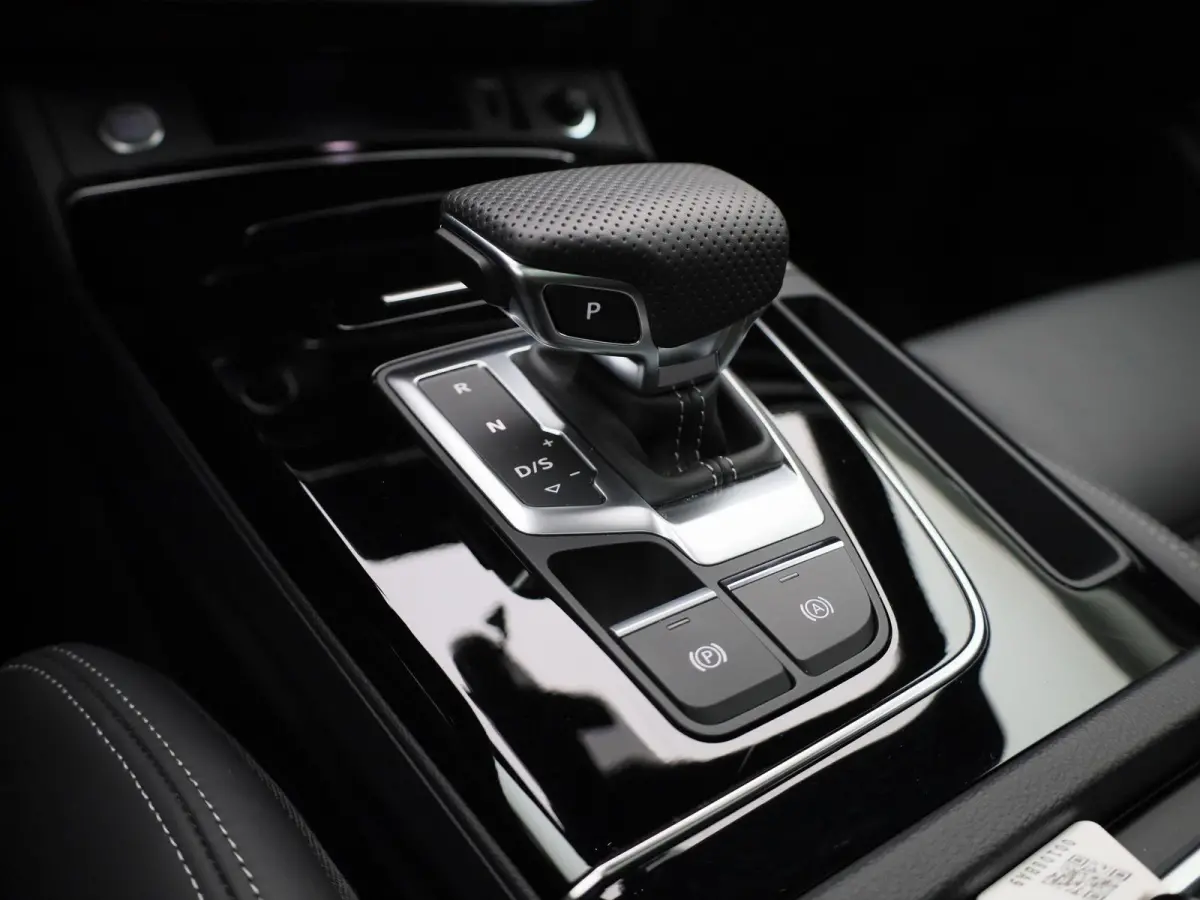 55 TFSI e S edition Competition 367 PK | S-line | Automaat | Panoramadak | 360 Camera | Bang & Olufsen Premium | Climate Control | Trekhaak | Adaptive Cruise Control |
