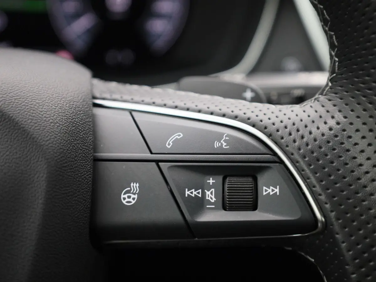 55 TFSI e S edition Competition 367 PK | S-line | Automaat | Panoramadak | 360 Camera | Bang & Olufsen Premium | Climate Control | Trekhaak | Adaptive Cruise Control |