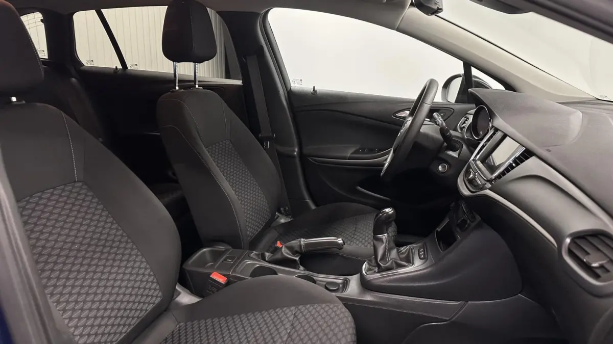 1.2 Business Edition TREKHAAK CRUISE LM CARPLAY.