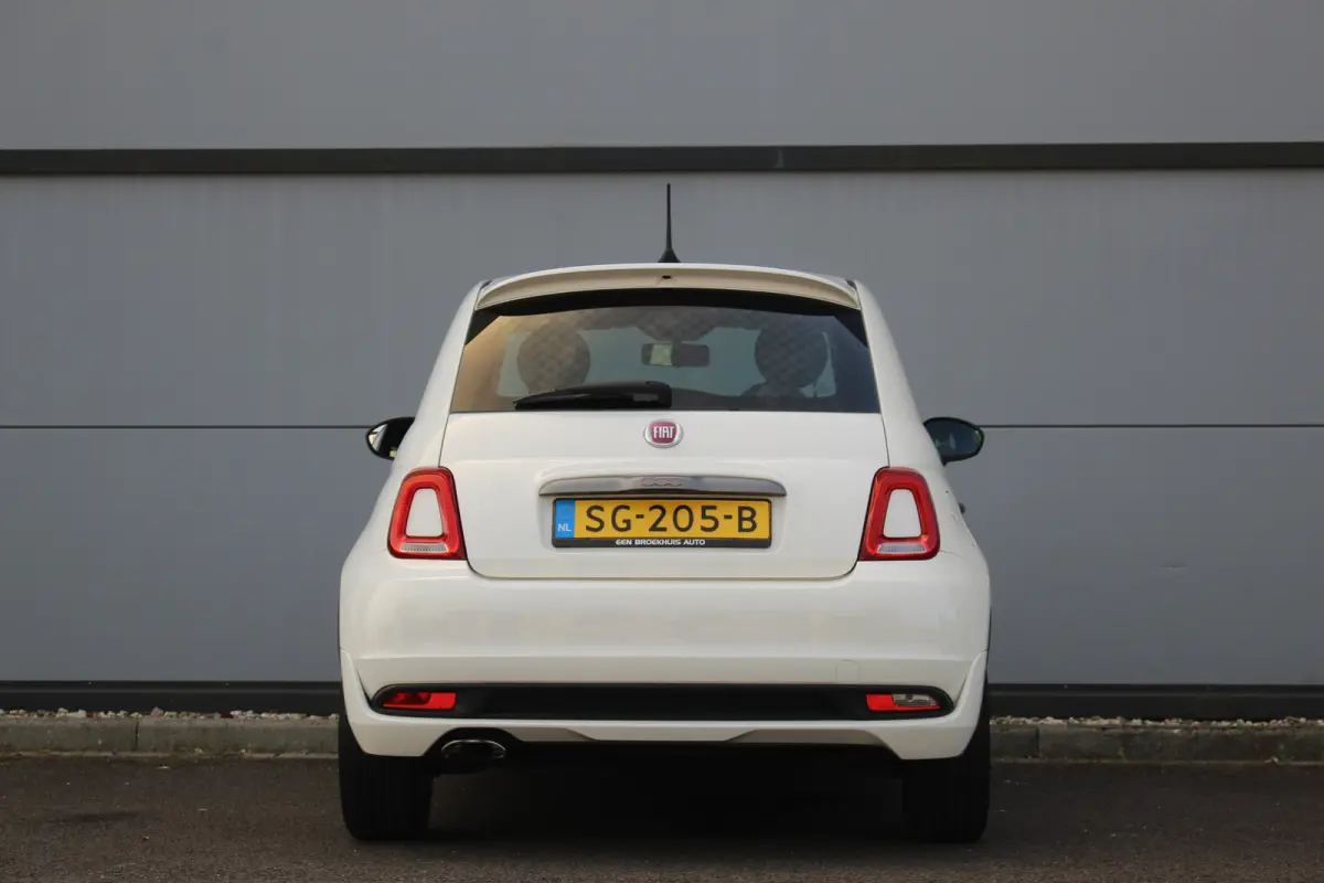 0.9 TwinAir Turbo Sport | Airco | Cruise C. | 15" LMV " | Bluetooth | Ventrale vergr. | Elec. ramen & Sp. | Airco | Cruise C. | 15" LMV " | Bluetooth | Ventrale vergr. | Elec. ramen & Sp. |