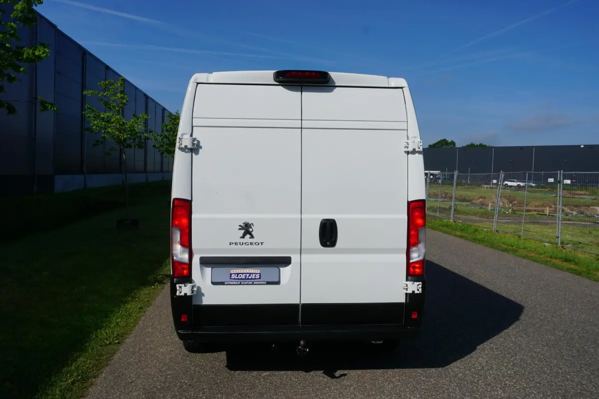 335 2.2 BlueHDi 165 L3H2 Premium Mobiele Werkplaats |Sortimo inrichting |Wandstroom |2 stoelen |2 airbags |Camera |Standkachel |Verwarmde stoelen |EURO6D |165 pk |1e eigenaar