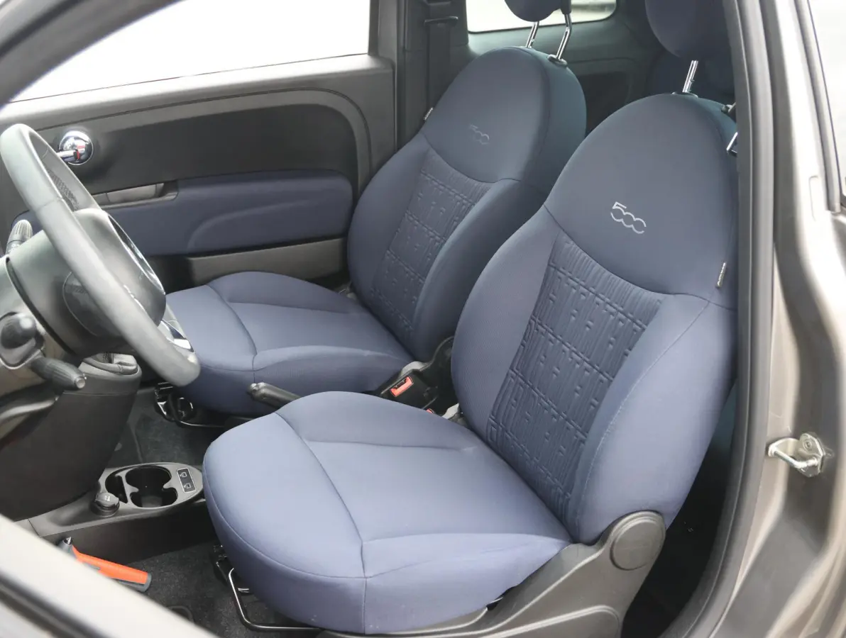 1.0 Hybrid Club | 1ste eigenaar | Climate | Privacy Glass | AppleCarPlay | Cruise Control