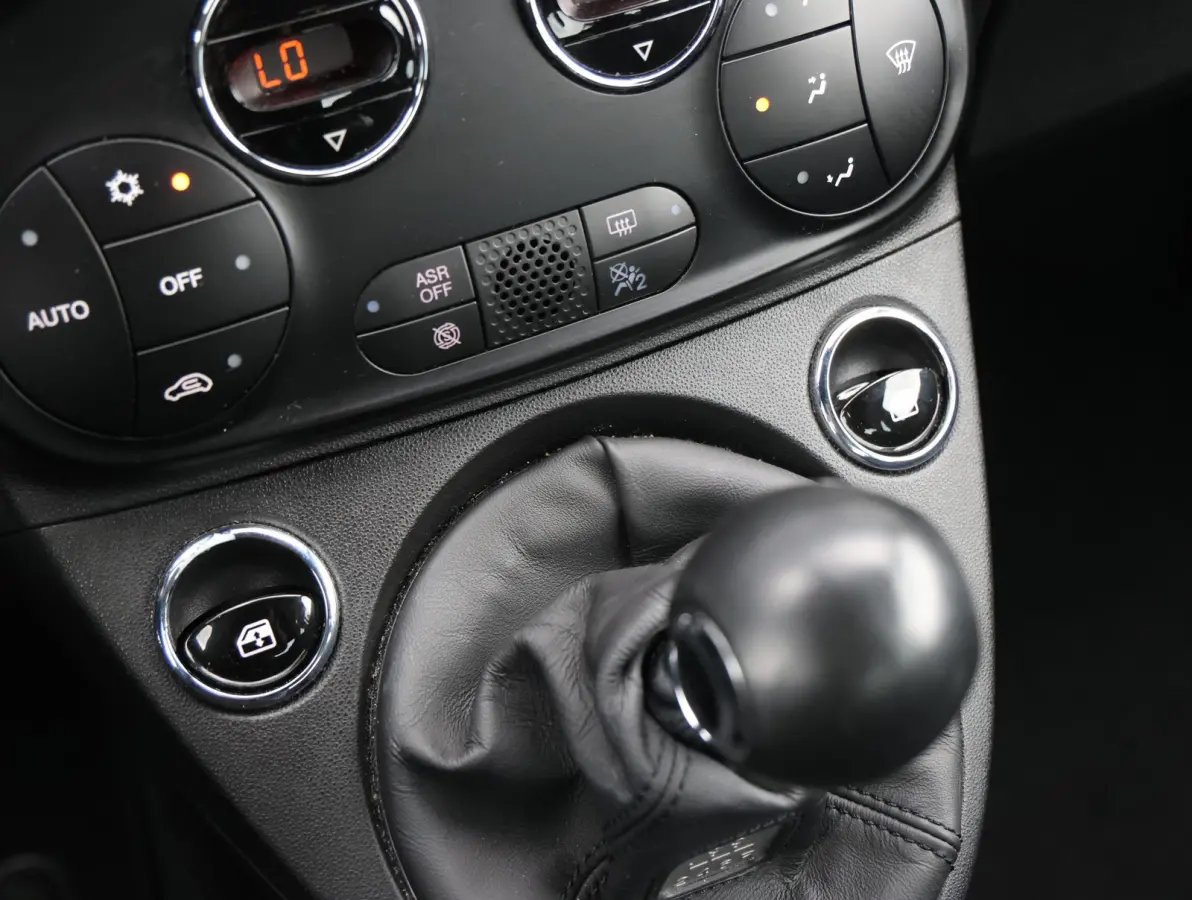 1.0 Hybrid Club | 1ste eigenaar | Climate | Privacy Glass | AppleCarPlay | Cruise Control