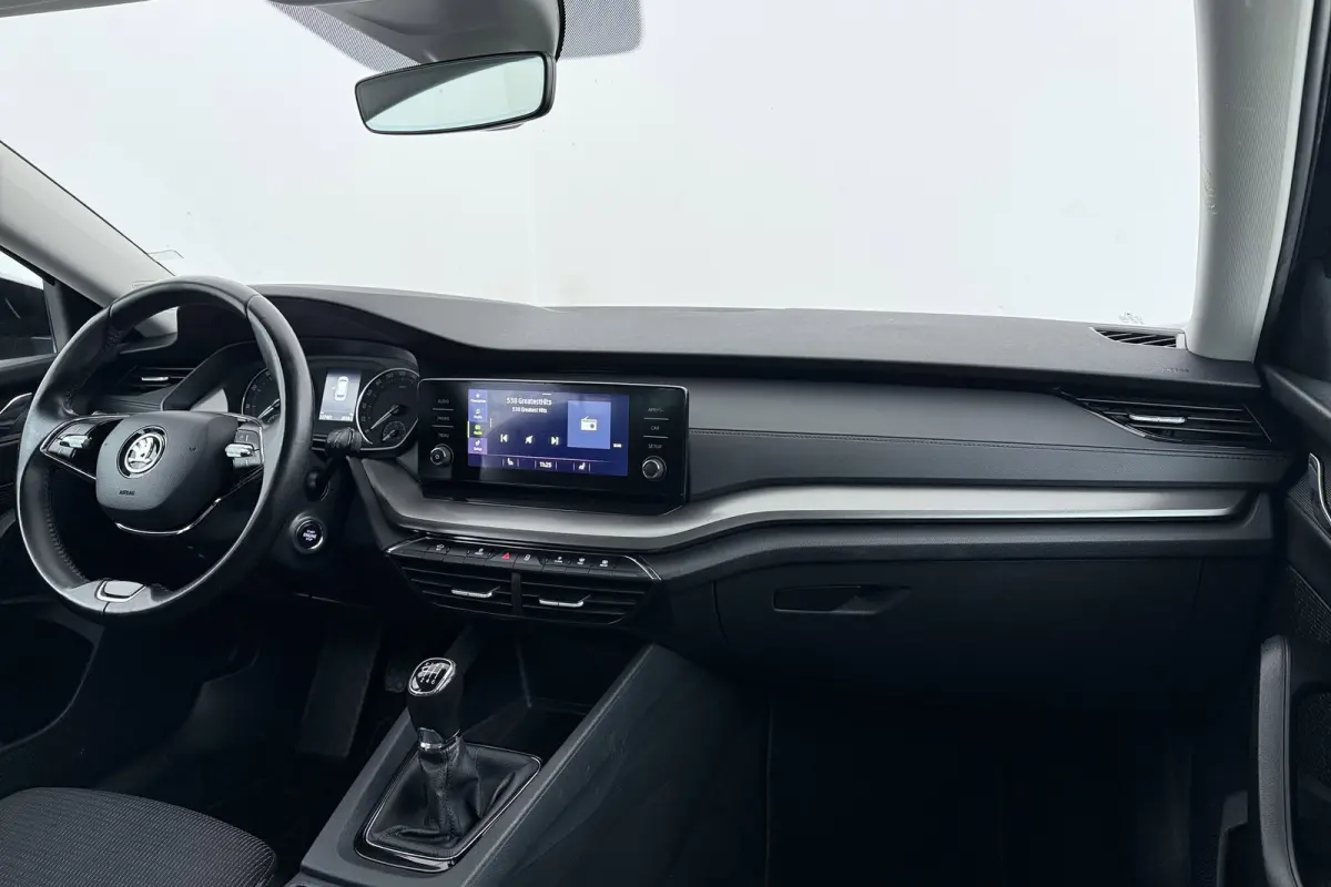 1.5 TSI First Edition | Camera | CarPlay | Stoelverwarming |