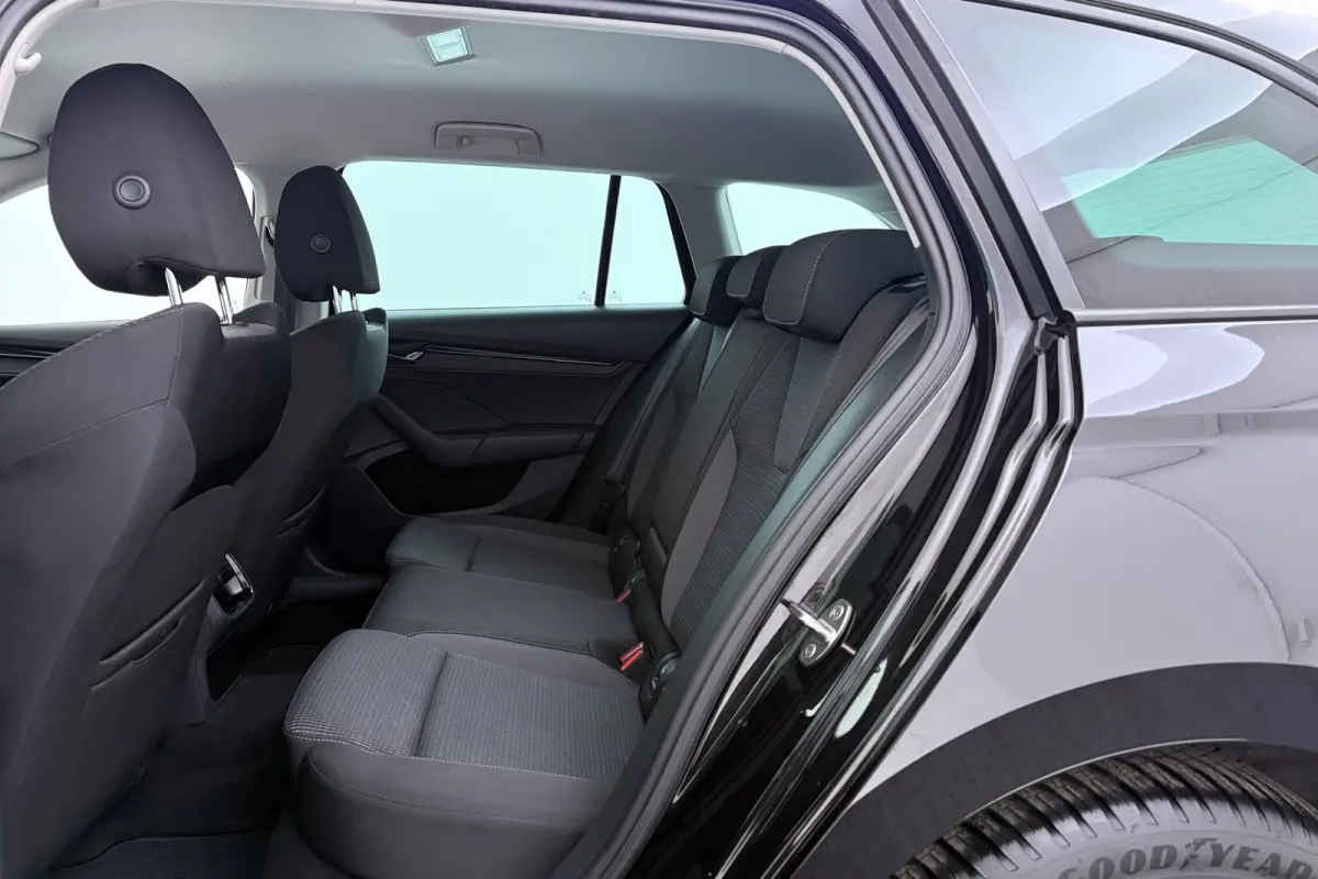 1.5 TSI First Edition | Camera | CarPlay | Stoelverwarming |