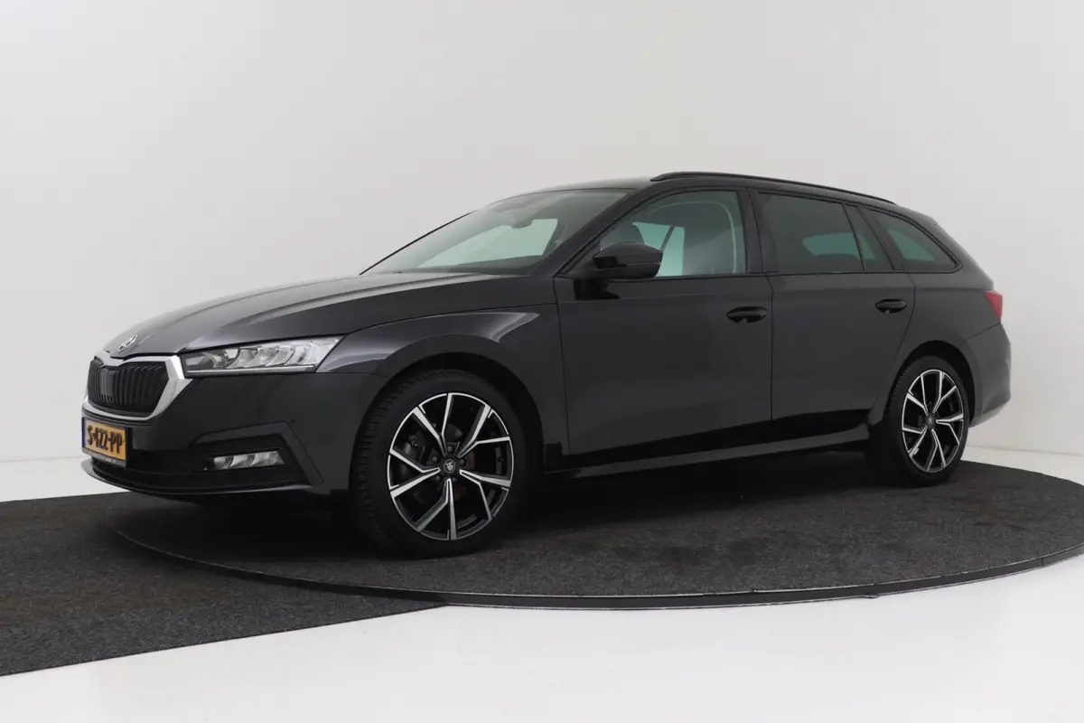 1.5 TSI First Edition | Camera | CarPlay | Stoelverwarming |