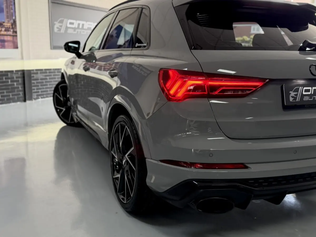 RSQ3 2.5 TFSI Quattro PANO RS SEAT TREKH