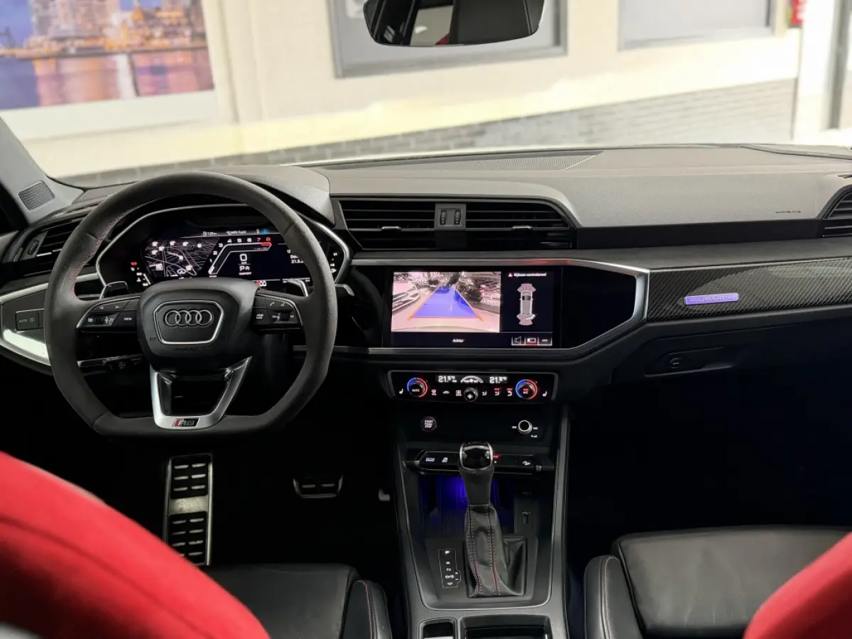 RSQ3 2.5 TFSI Quattro PANO RS SEAT TREKH