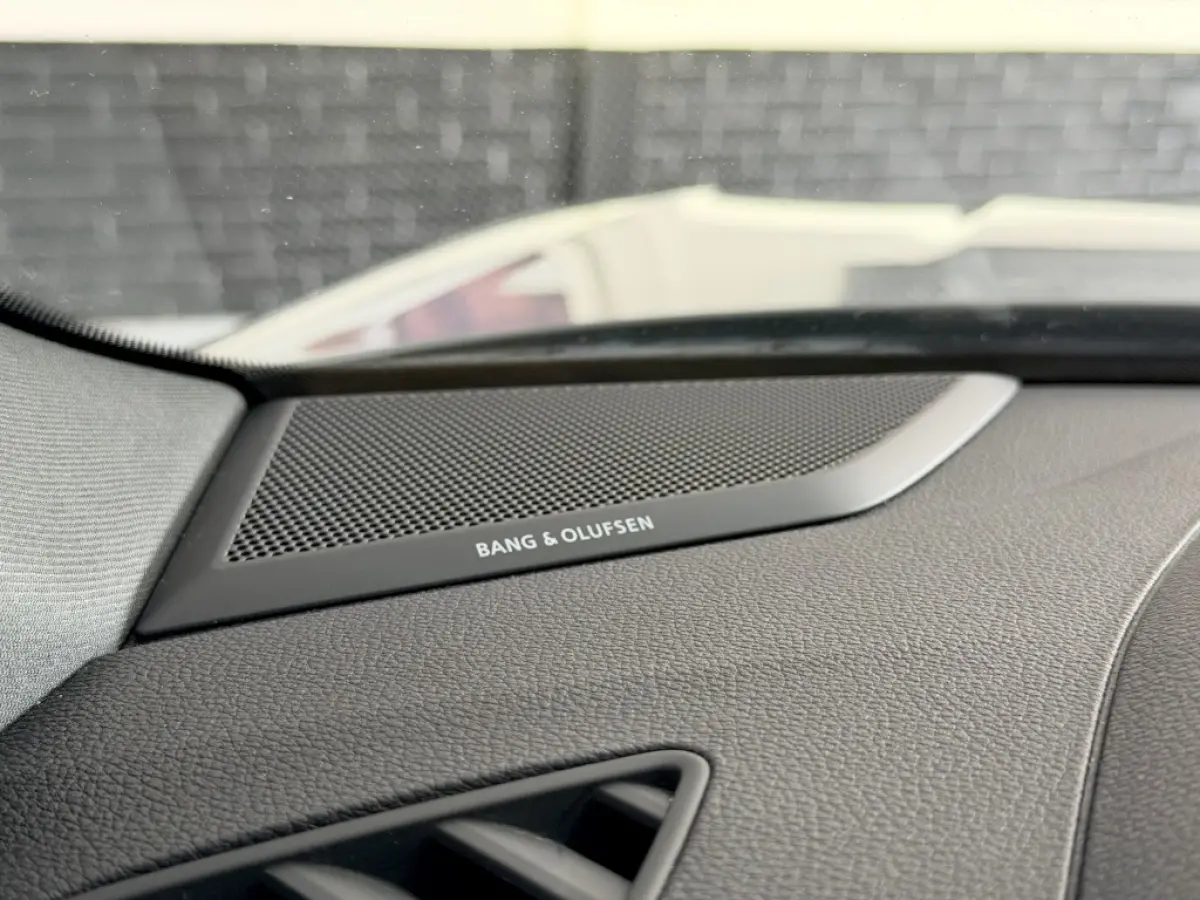 RSQ3 2.5 TFSI Quattro PANO RS SEAT TREKH