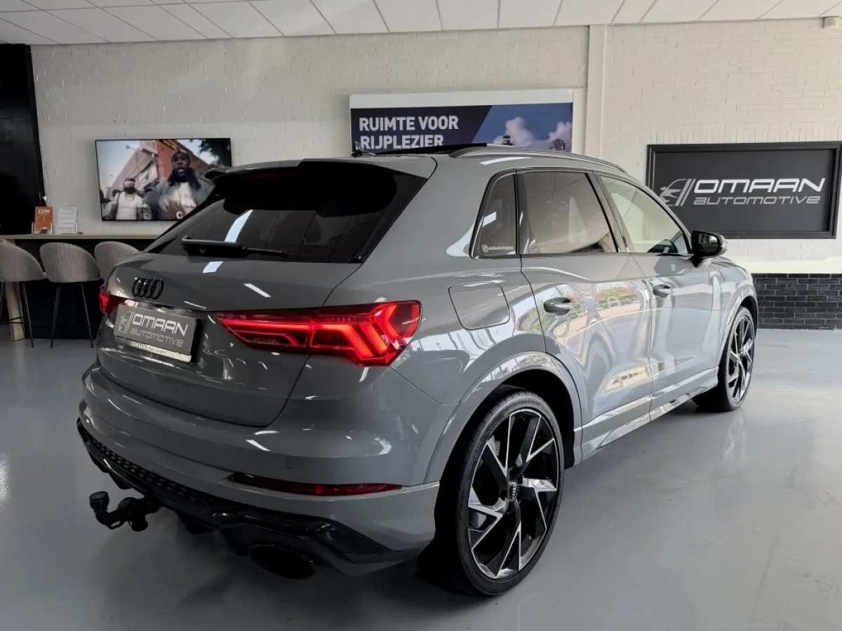 RSQ3 2.5 TFSI Quattro PANO RS SEAT TREKH