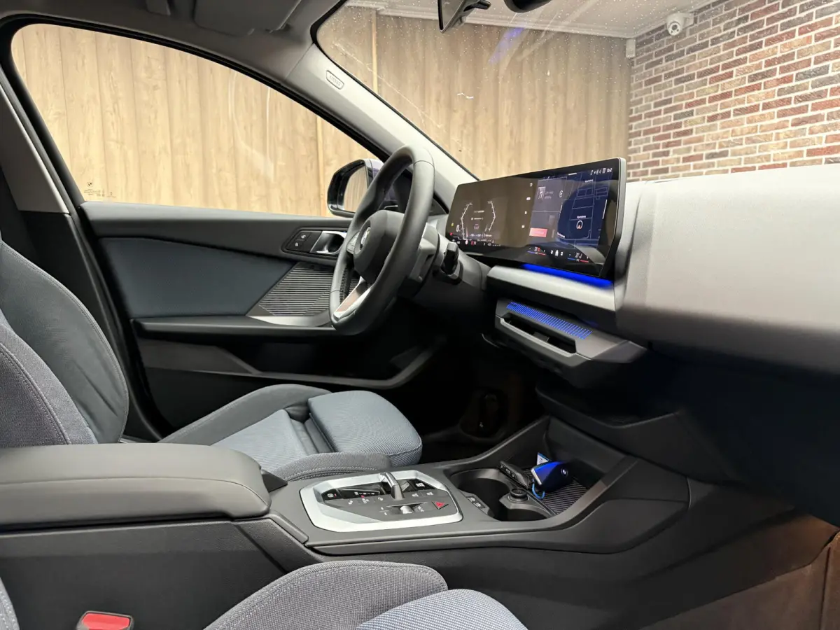 120 M Sport Design Edition M PAKKET