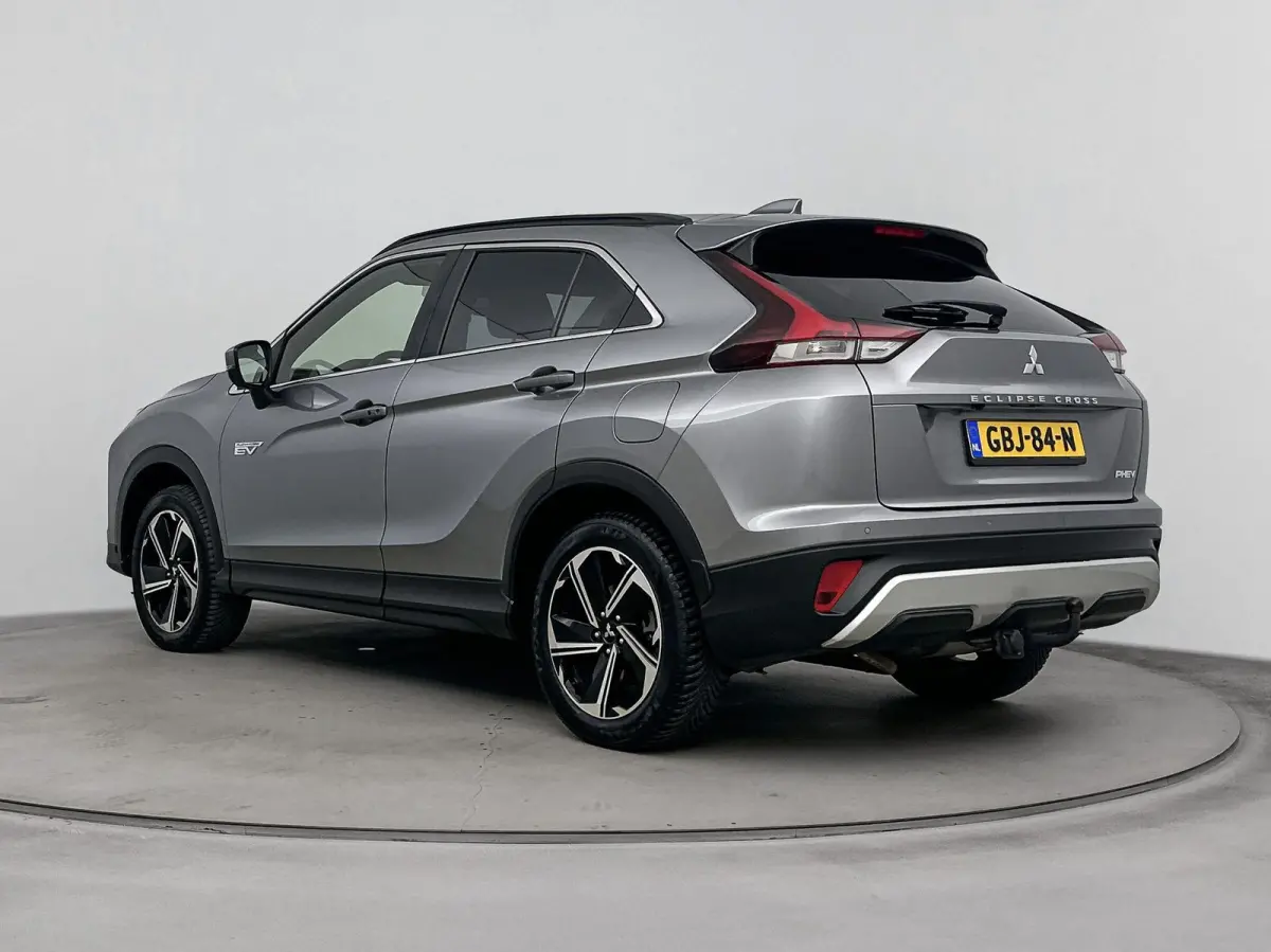 188pk PHEV Automaat | Trekhaak | 1.500 kg Trekgewicht | Navigatie | Camera | Stoel/Achterbankverwarming