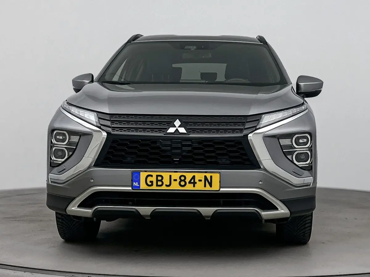 188pk PHEV Automaat | Trekhaak | 1.500 kg Trekgewicht | Navigatie | Camera | Stoel/Achterbankverwarming