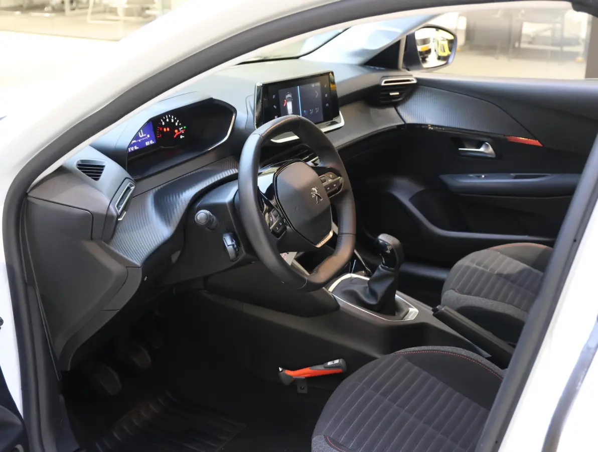 Active 75 pk | CarPlay | Airconditioning | Cruise Control