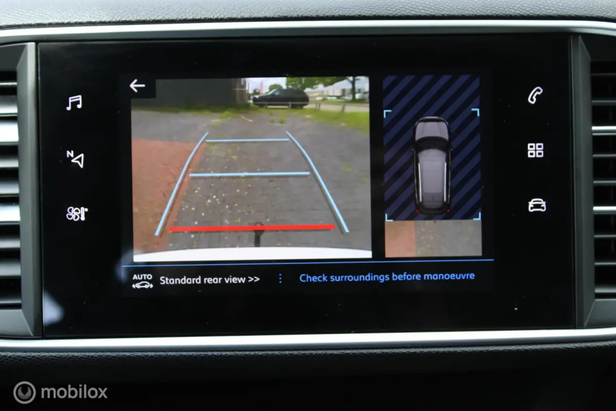 1.2 110 PK Turbo PureTech Blue Lease Active, Trekhaak, Pdc voor + achter + Camera, Cruise, Clima, Navi, App connect, Nieuwe Distributieriem !
