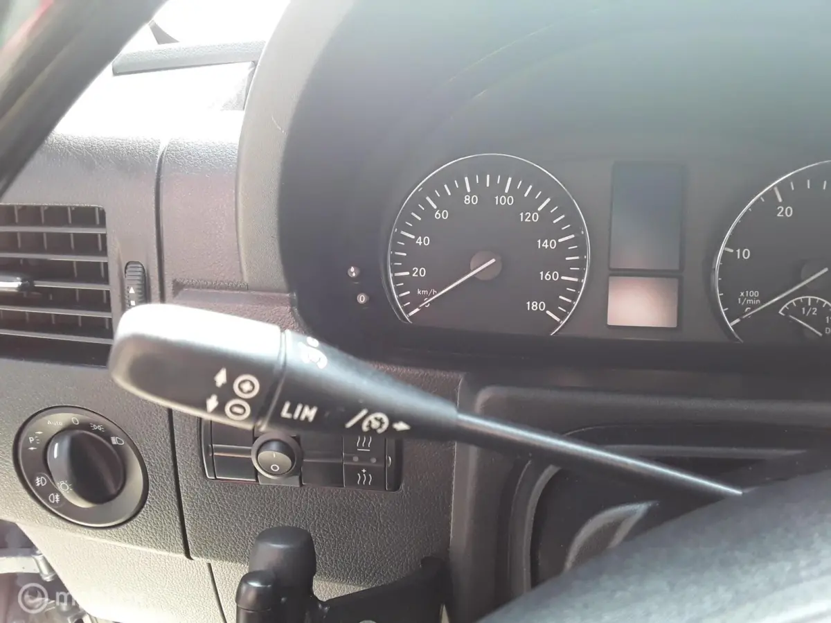 bestel 213 2.2 CDI 325 ZELFRIJDER