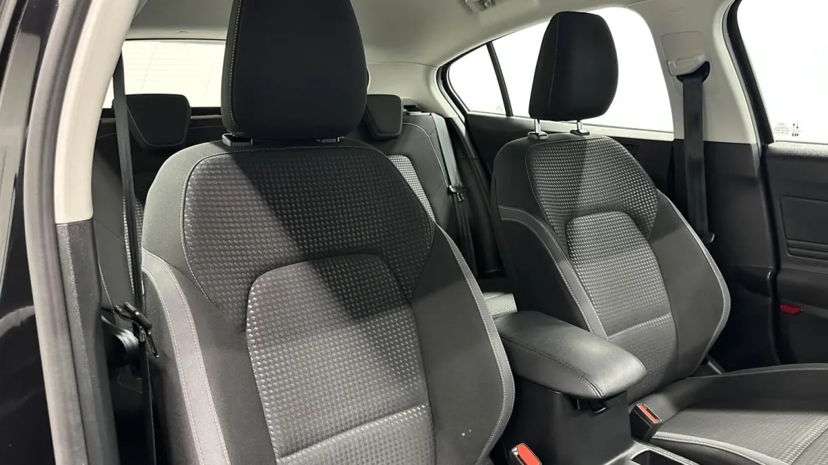 1.0 EcoBoost Hybrid Trend Edition Business CAMERA