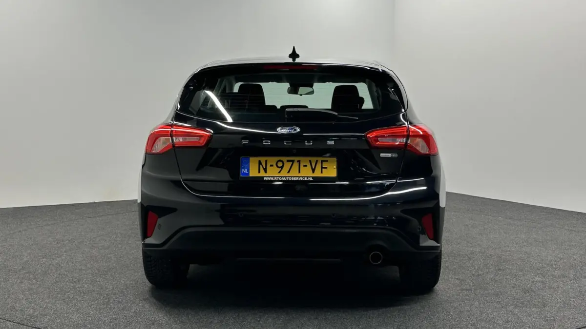 1.0 EcoBoost Hybrid Trend Edition Business CAMERA