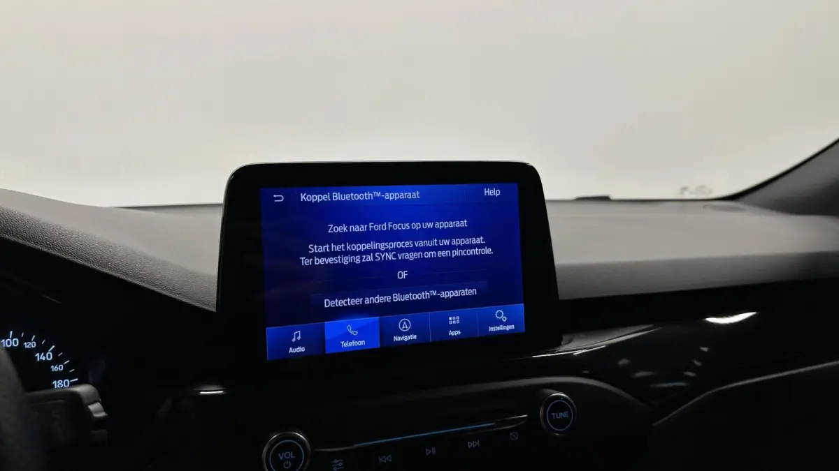 1.0 EcoBoost Hybrid Connected ST-Line CAMERA.