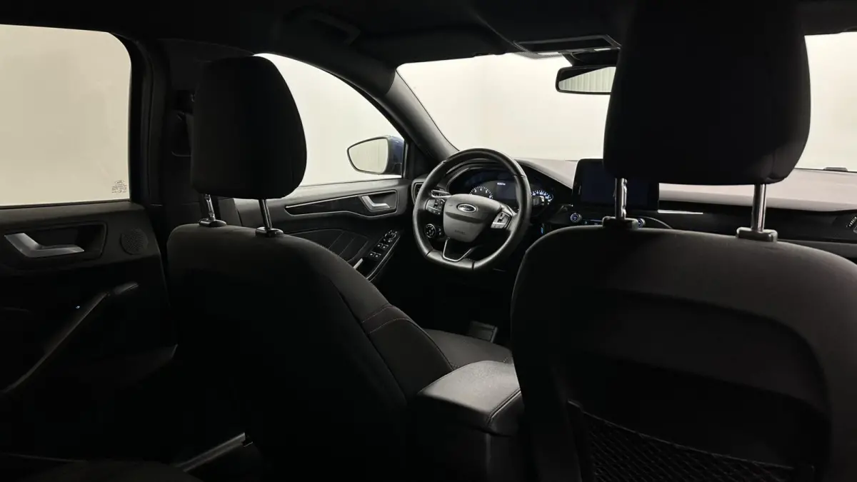 1.0 EcoBoost Hybrid Connected ST-Line CAMERA.