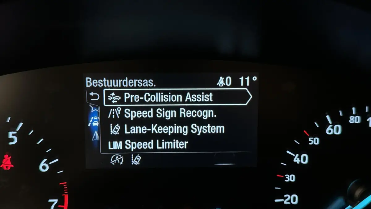 1.0 EcoBoost Hybrid Connected ST-Line CAMERA.