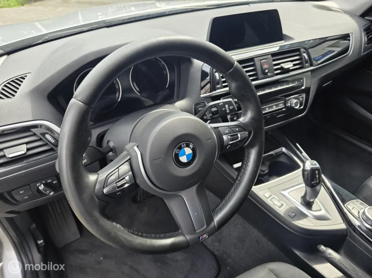 118i Business Aut.| Msport stuur|LED|LMV|