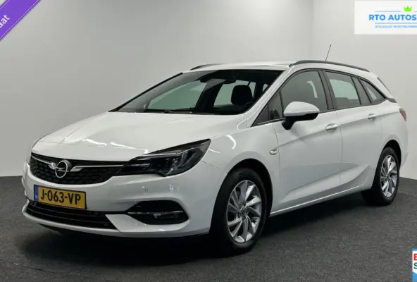 1.4 Edition AUTOMAAT NAVIGATIE 63000 KM