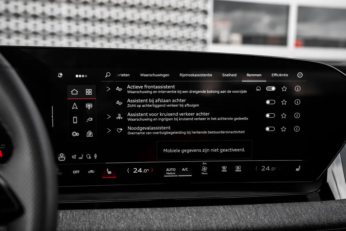 S edition 100 kWh | Panoramadak | Luchtvering | Bang & Olufsen | HUD |