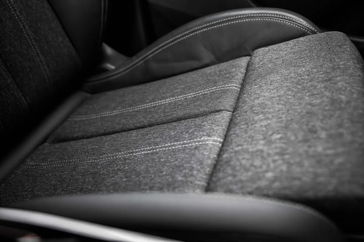 S edition 100 kWh | Panoramadak | Luchtvering | Bang & Olufsen | HUD |