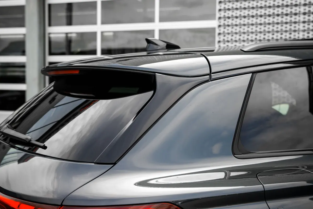 S edition 100 kWh | Panoramadak | Luchtvering | Bang & Olufsen | HUD |
