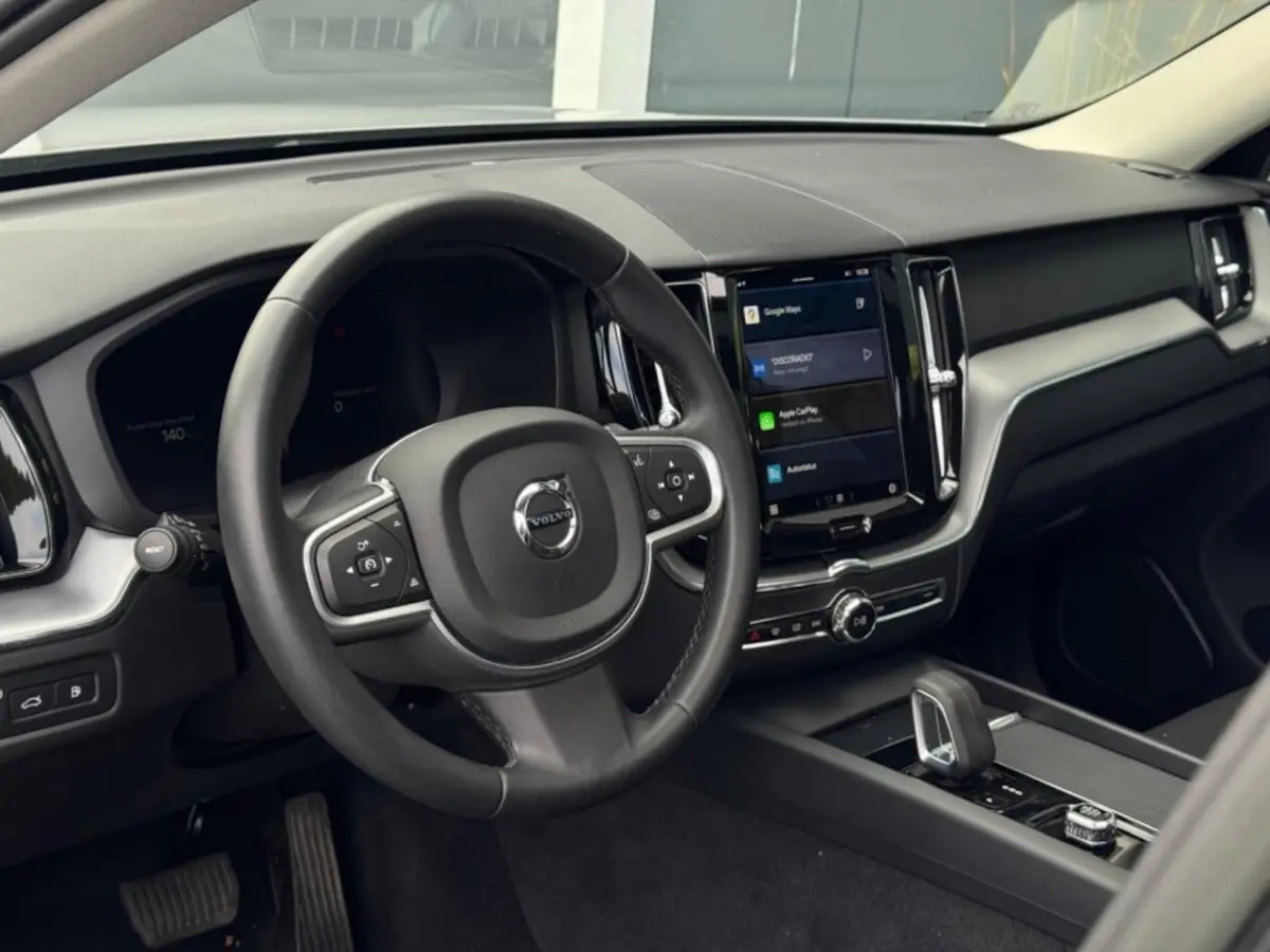 2.0 T6 Recharge AWD Inscription | PANO | Carplay