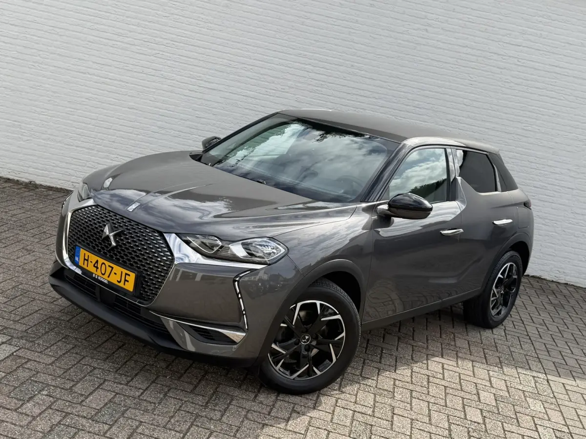 1.2 PureTech So Chic Camera Navigatie Carplay DAB Cruise Leder Lane assist