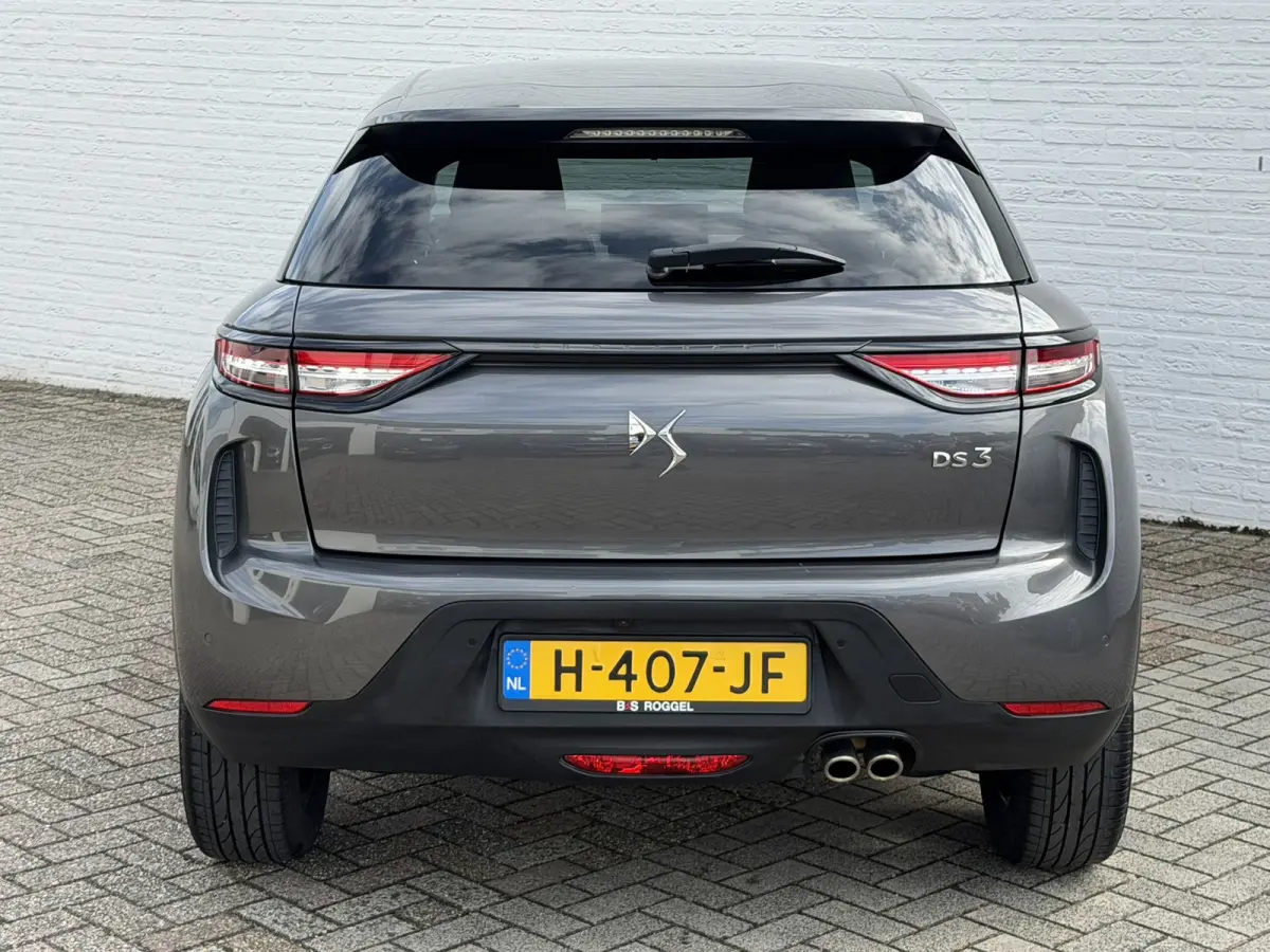 1.2 PureTech So Chic Camera Navigatie Carplay DAB Cruise Leder Lane assist