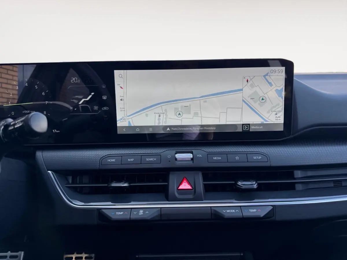 Sportswagon 1.0 T-GDi MHEV GT-Line Launch Edition | Schuif/kantel dak | Navigatie | Climate control | Elektrische stoel verstelling | Stoel+ Stuur verwarming