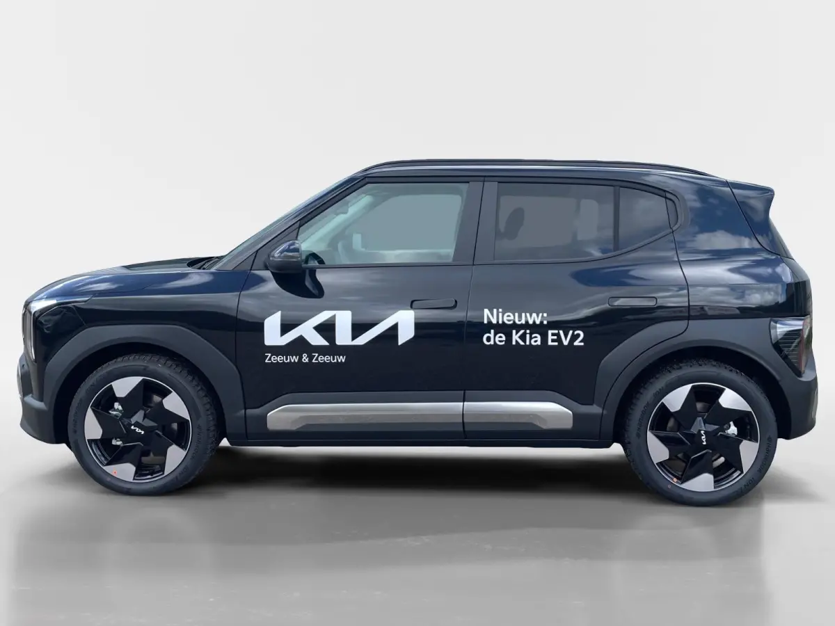 Plus Advanced 42.2 kWh DEMO MODEL PER DIRECT BESCHIKBAAR | Navigatie | Climate control | Elektrische stoel verstelling | Stoel + Stuur verwarming | 308Km WLTP |