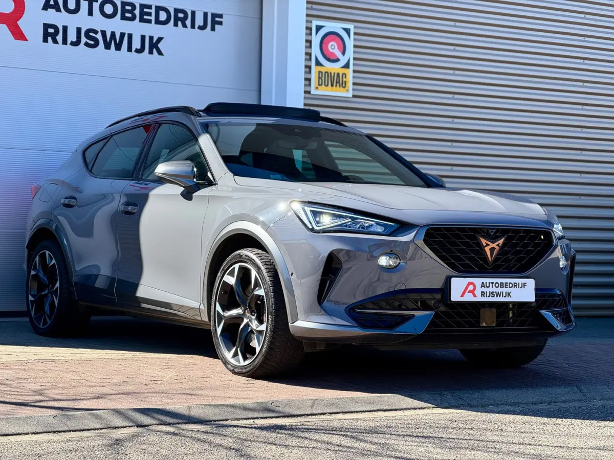 1.4 e-Hybrid VZ Performance Pano/360/Sfeer